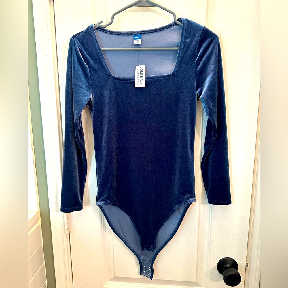 Blue velvet bodysuit never worn